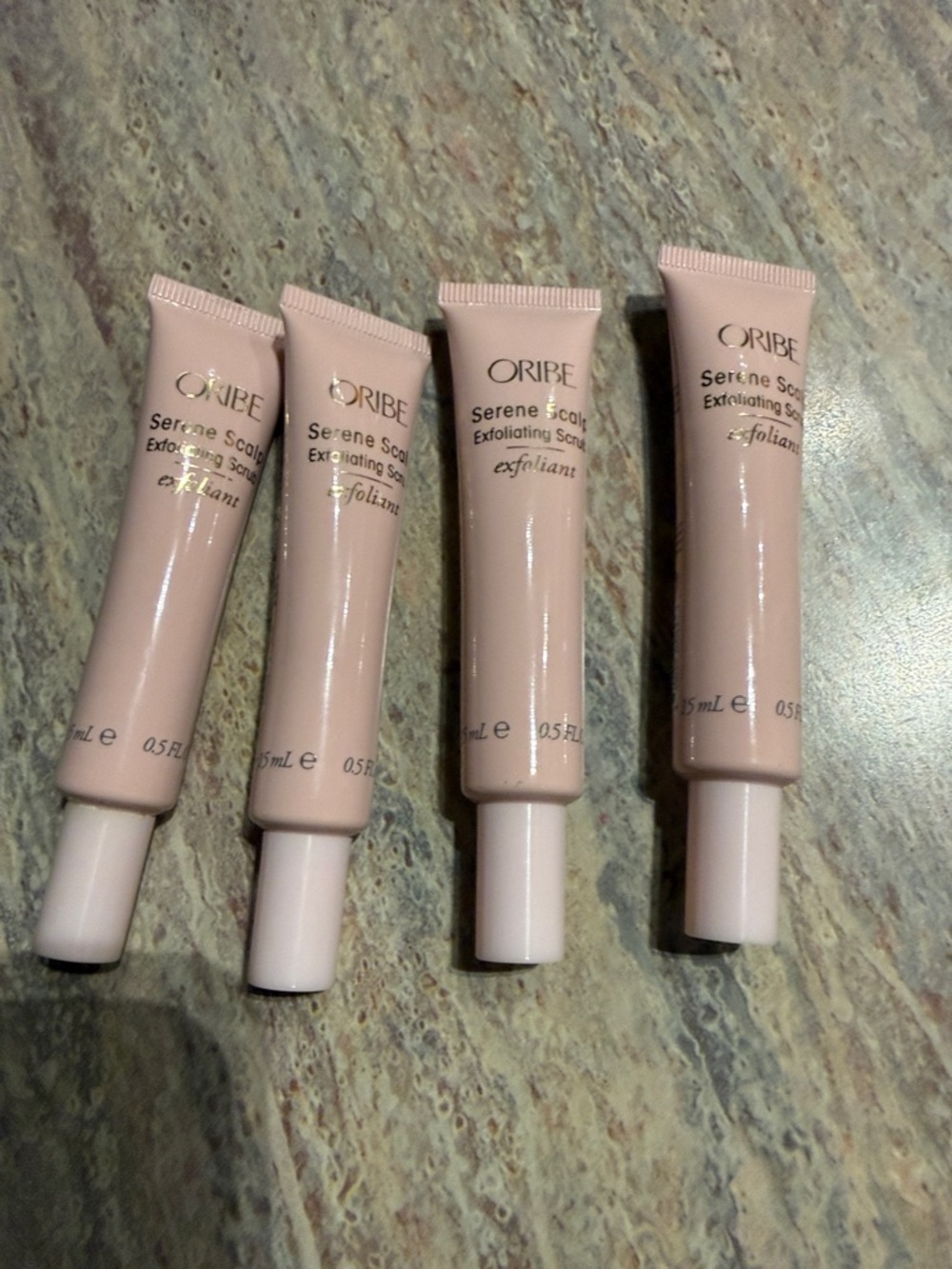 Oribe Serene Scalp Exfoliating Scrub Tubes — Light Pink